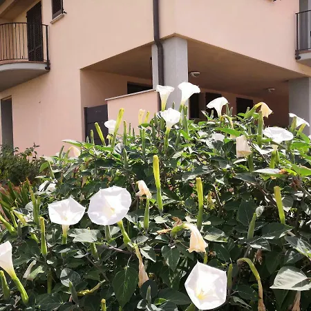 Lungolago San Feliciano